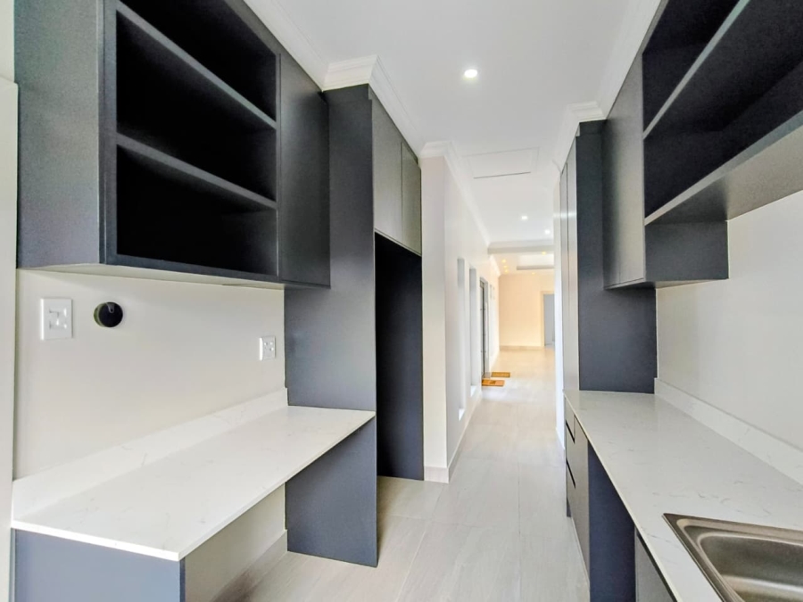 4 Bedroom Property for Sale in Fountains Estate Eastern Cape